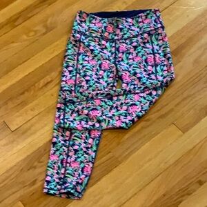 NWOT Lilly Pulitzer High Rise Cropped Leggings. Size M.